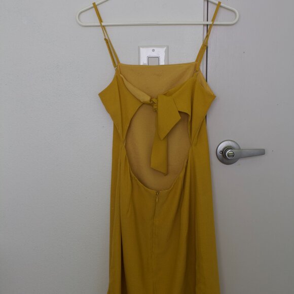 Golden Ochre Lulu's Dress - Picture 2 of 3